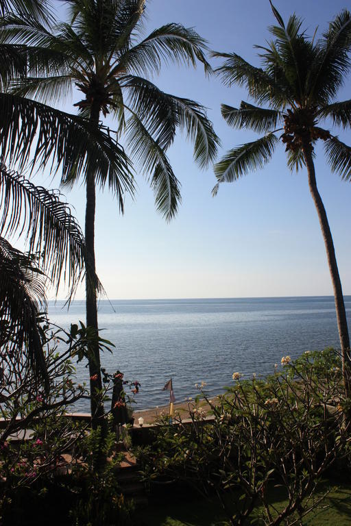 Cleopatra Beach Bungalows Hotell Lovina Eksteriør bilde