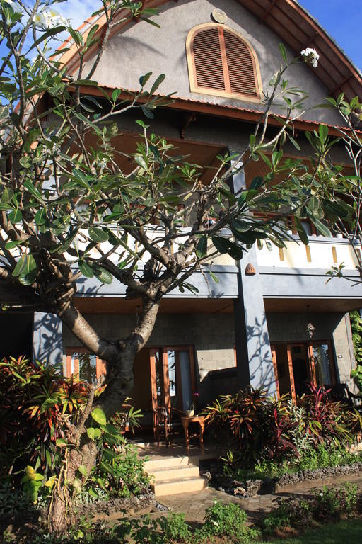 Cleopatra Beach Bungalows Hotell Lovina Eksteriør bilde
